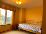 One upstairs bedroom, utilities inc, close to the U of M